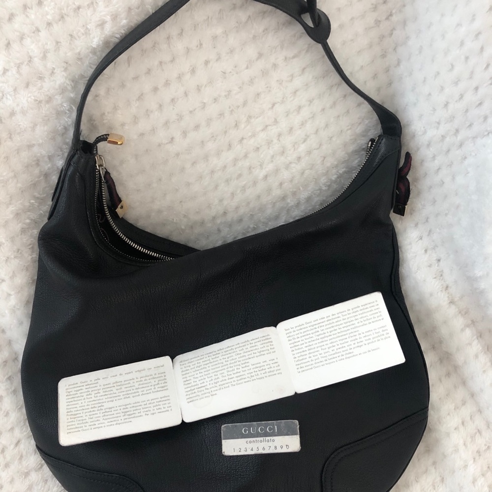 Authentic Gucci Black Leather Princy Hobo Bag - Picture 3 of 14